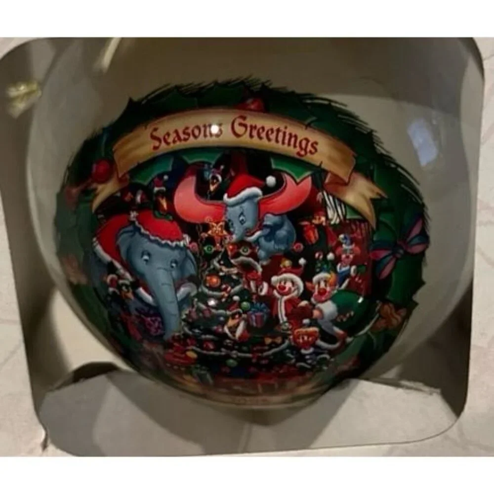 DISNEY PARKS DUMBO 2008 CHRISTMAS THROUGH THE YRS GLASS BALL ORNAMENT NEW IN BOX